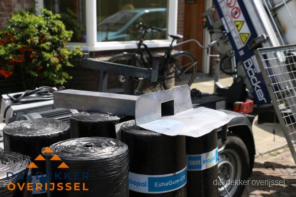 Dakbedekkingsmateriaal en dakgoot onderdelen in Overijssel Dakbedekkingsmateriaal en dakgoot onderdelen in Overijssel