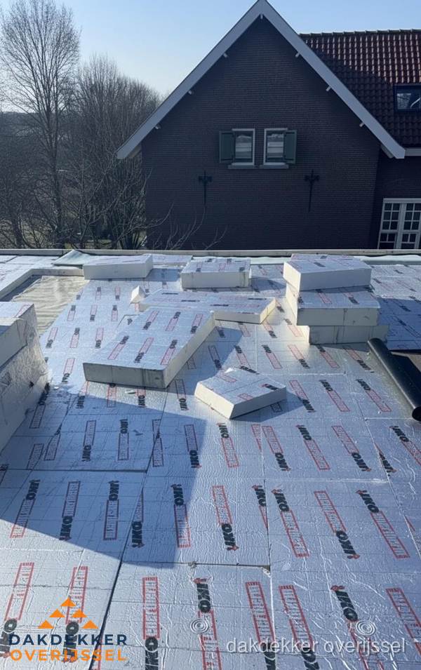 IKO PIR isolatieplaten op plat dak in Overijssel